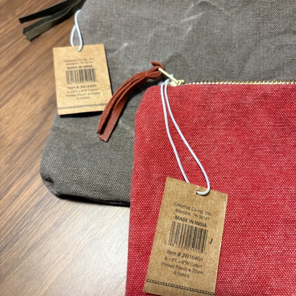 NWT pair of cotton zipper pouches - Embellish brand - Picture 2 of 6